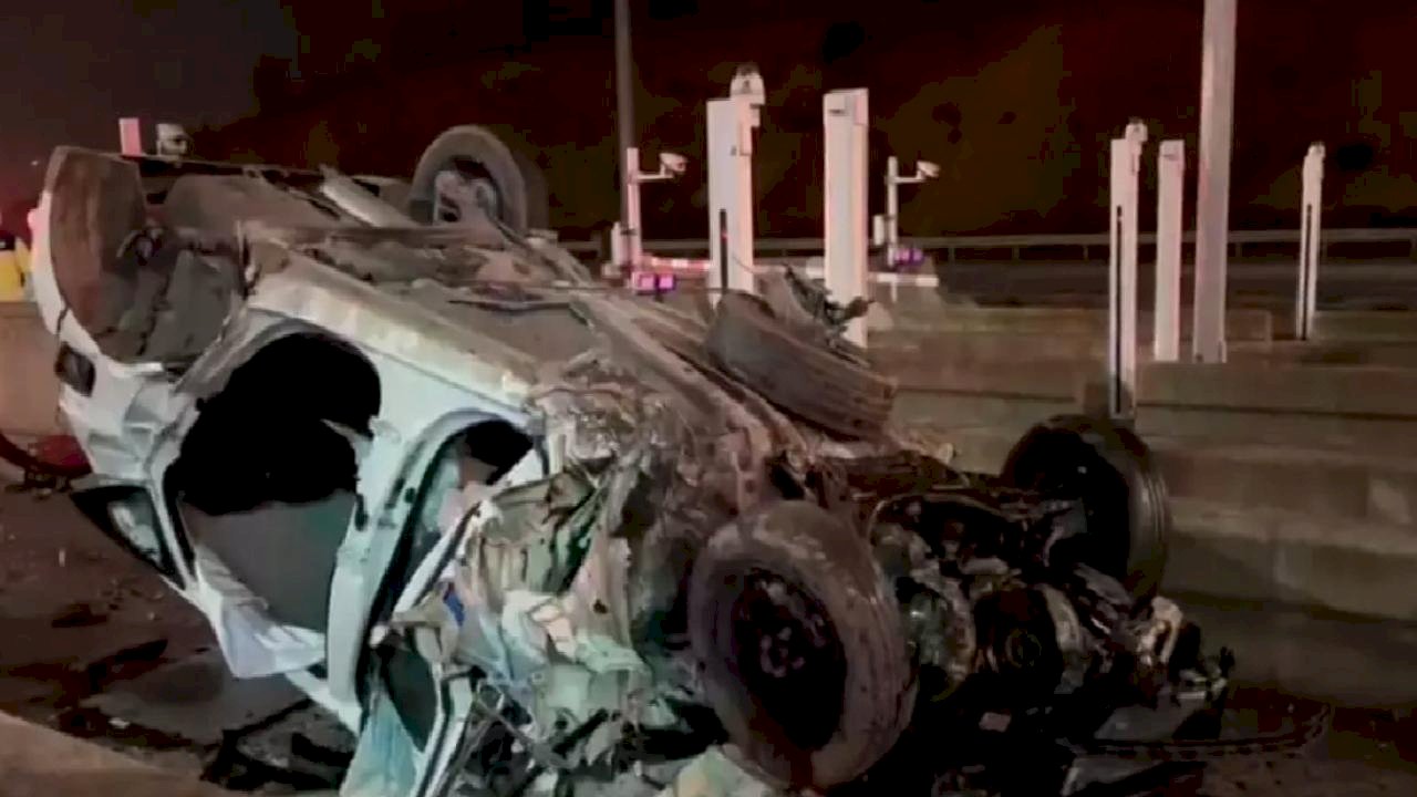 Pendik'te Otoyolda Kaza: 2 Yaralı