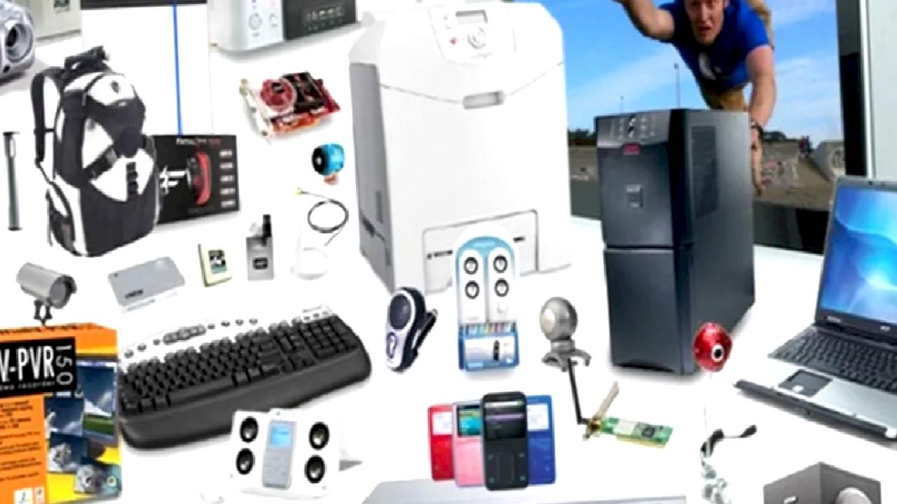 Perakende satışların gözdesi bilgisayar, kitap ve iletişim aygıtları