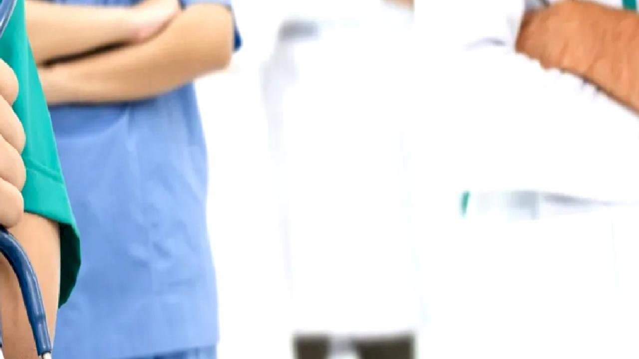 Sağlık çalışanları 14 Mart’a çözüm bekleyen sorunlarla giriyor