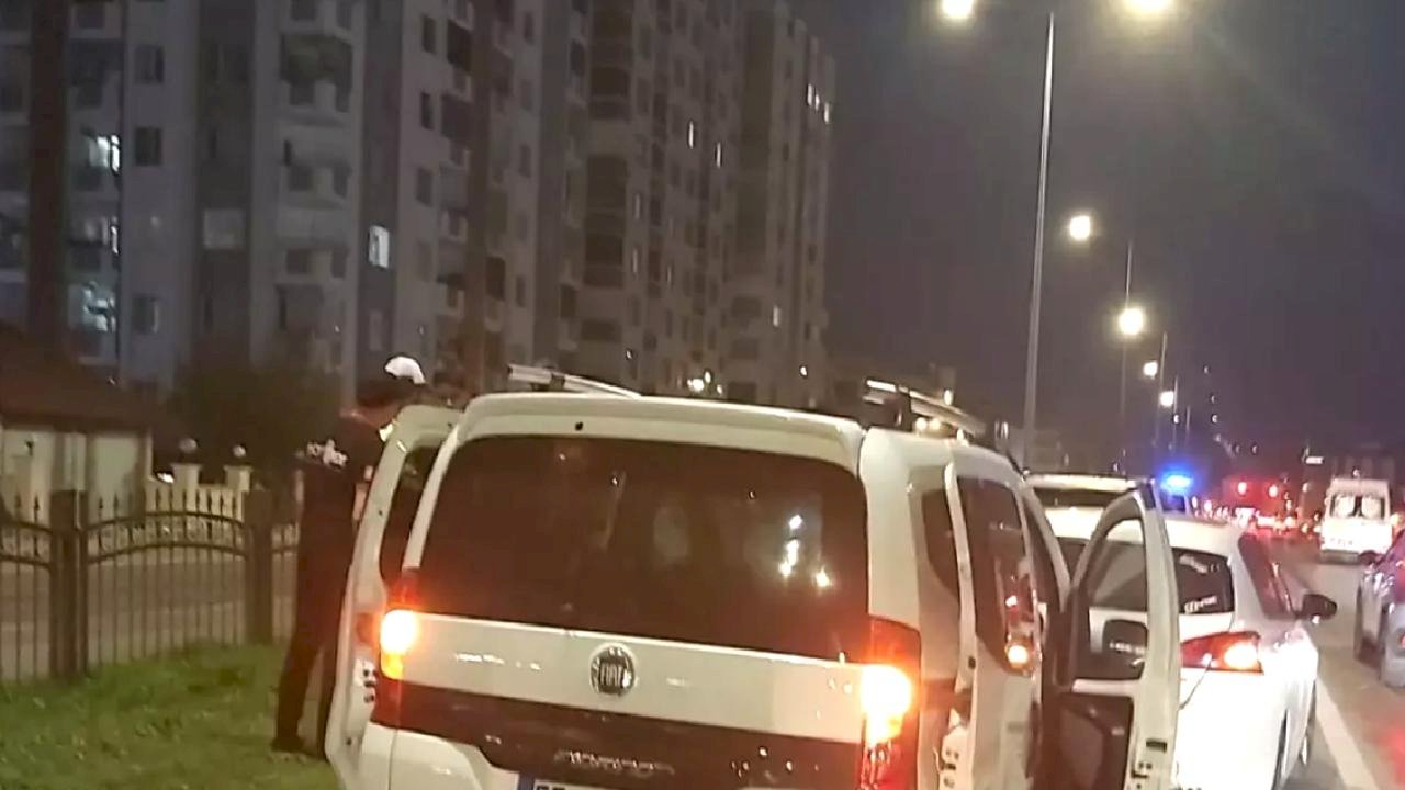 Samsun'da Üç Araçlı Trafik Kazası