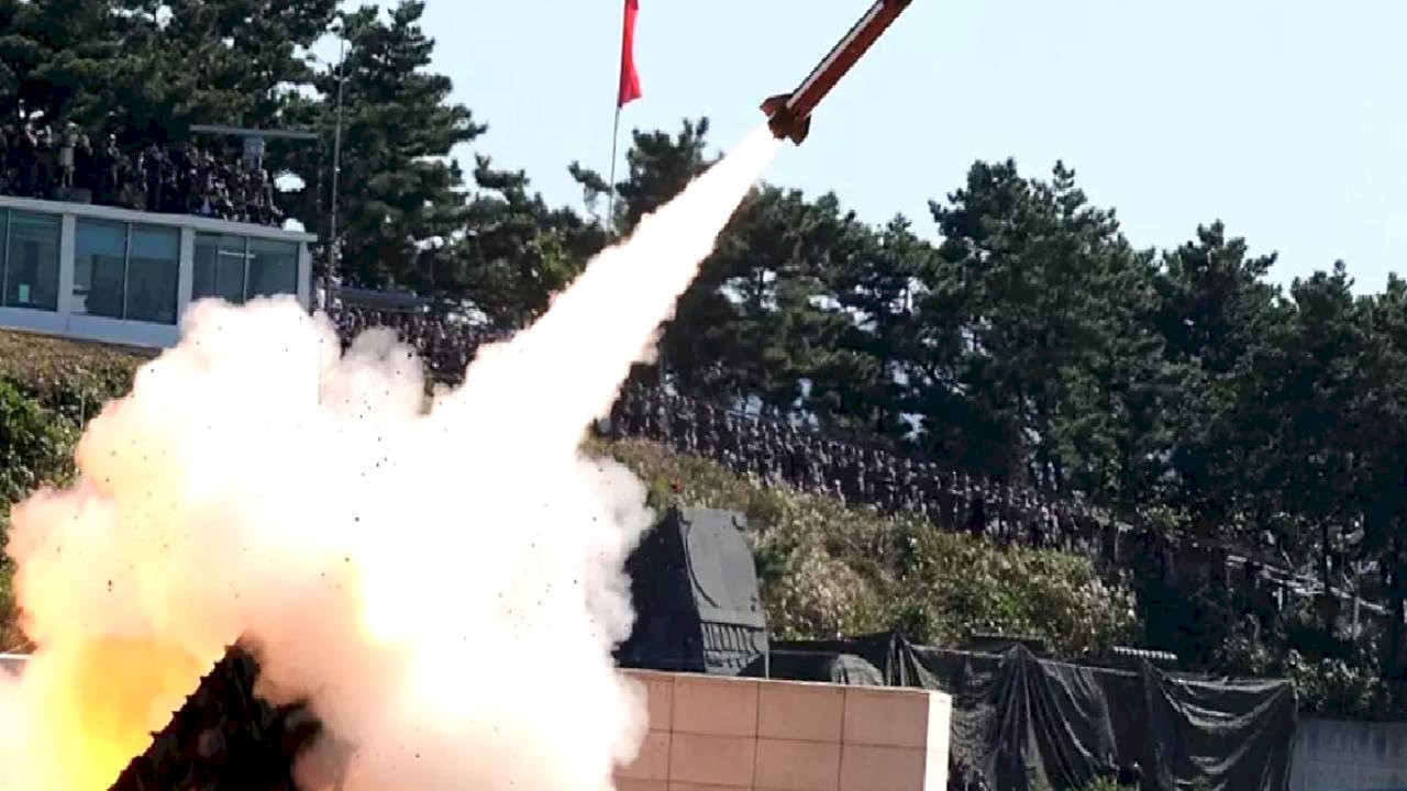 Savaş sürerken olay takas! Ver petrolü, al hava savunma sistemini