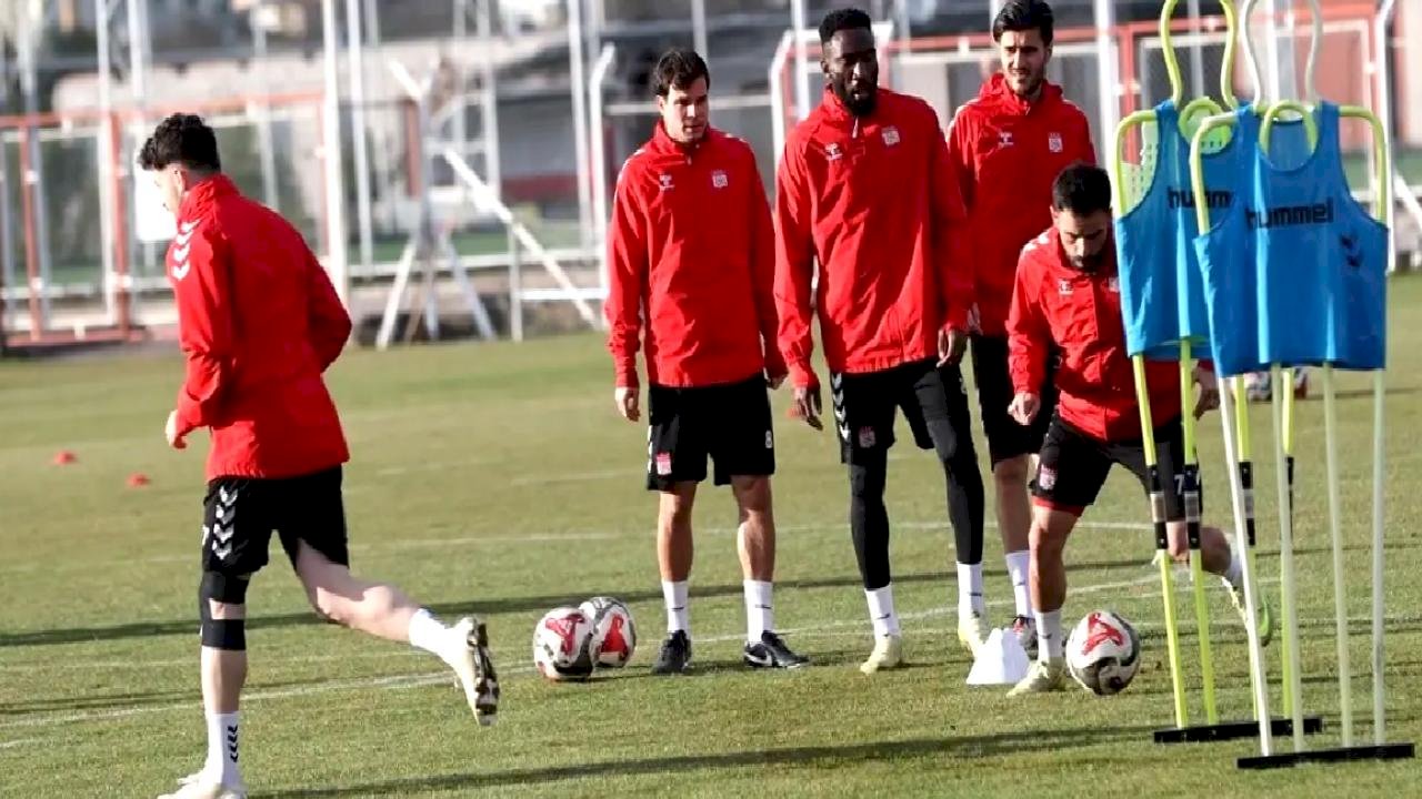 Sivasspor Play-Off Hedefinde