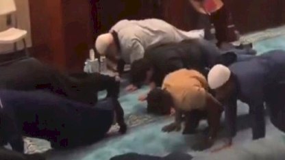 ABD’de camide şınav geleneğini başlatan Türk imam, sosyal medyanın ilgisini çekiyor