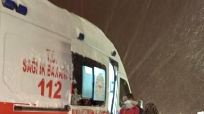 Acil Yardım Kar Engeline Rağmen Ulaşım Sağlandı