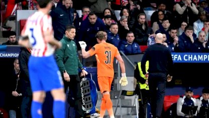 Ağlayarak maçtan çıkarılan kaleciden 4 kelimelik mesaj