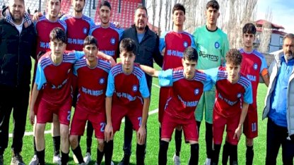 Ağrı’da U18 Ligi Şampiyonu Patnos Spor oldu