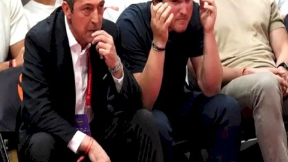 Ali Koç ve oğlu Türkiye-Romanya maçını beraber izledi! Mert Hakan detayı bomba