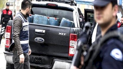 Ankara'da sosyal medyada, 'silahlı fotoğraf' paylaşanlara operasyon: 26 kişi gözaltında