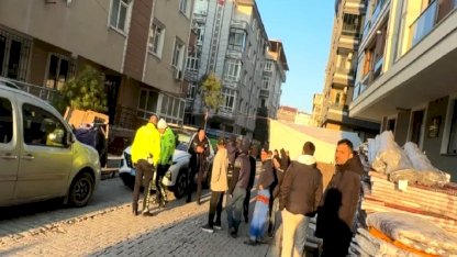 Avcılar'da Semt Pazarı Kavgası: 2 Yaralı