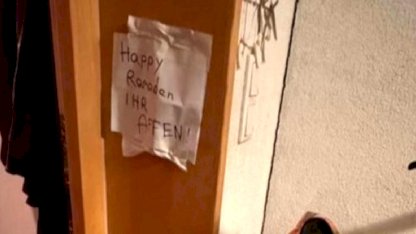 Avusturya’da Türk aileye İslamofobik saldırı