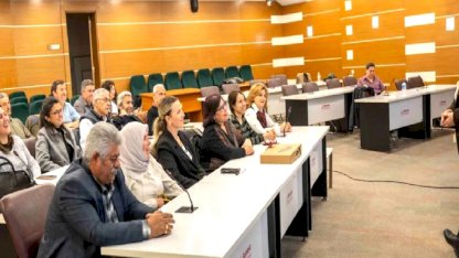 Bornova’da muhtarlara 'dijital dönüşüm' eğitimi