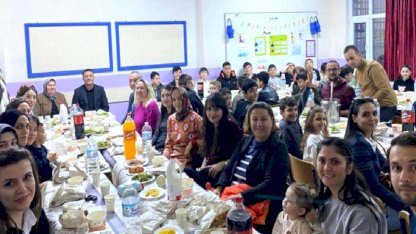 Bozhüyük Köyü’nde imece yordamı iftar geleneği sürüyor