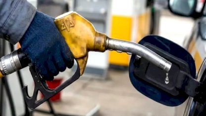 Brent petrolün varili vadeli piyasalarda 85 doları aştı