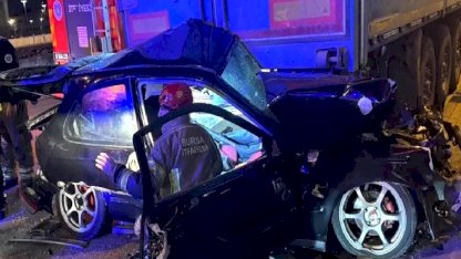 Bursa'da Otomobil Kazası