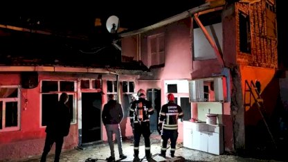 Çorum'da Gecekonduda Yangın