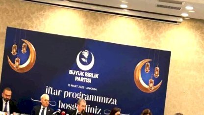 Destici: ABD ve İsrail'in Barışa Katkısı Yok