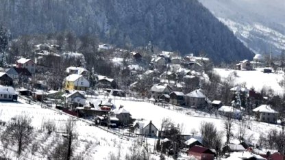 Düzce'de Kış Manzarası: Karla Kaplanan Dağ Köyleri