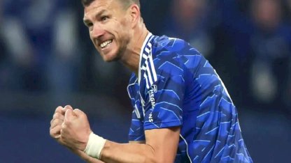 Edin Dzeko aynı maçta önce mutluluğu sonra da kabusu yaşadı