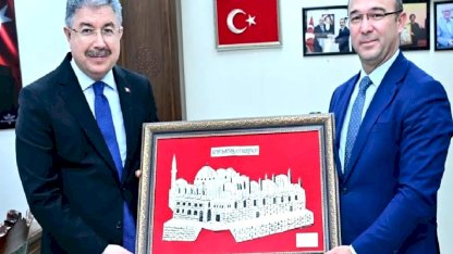 Eskişehir Valisi Yılmaz, Seyitgazi'yi ziyaret etti