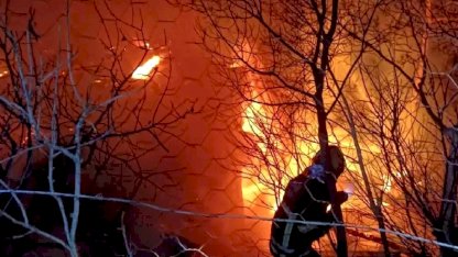 Feke'de Yangın: Tek Katlı Ev Küle Döndü