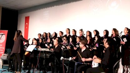 Gönülden Ezgiler Korosu'ndan Dünya Kadınlar Günü Konseri