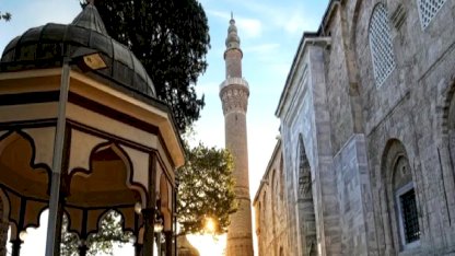 İllere göre bayram namazı saatleri... Türkiye ve dünyada ilk namaz vakitleri