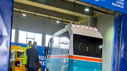 İzmir’de ticari araçlar bu merkezden deteyalı denertleniyor