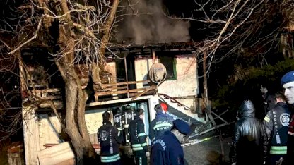 İzmit'te Yangın: 1 Ölü