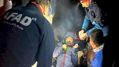 Kahramanmaraş'ta mahsur kalan 8 dağcı kurtarıldı