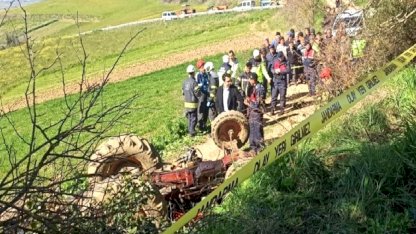 Kocaeli’de traktör devrildi: Sürücü öldü