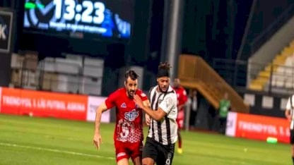 Manisa FK, Sarıyer'i 3-0 yendi