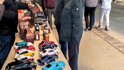 Mustafa Yalçın'dan Antika Pazarı'na büyük ilgi