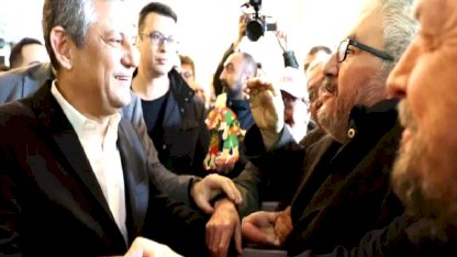 Özgür Özel orucunu Manisalılarla açtı... Bayramda da Manisa'da olacak