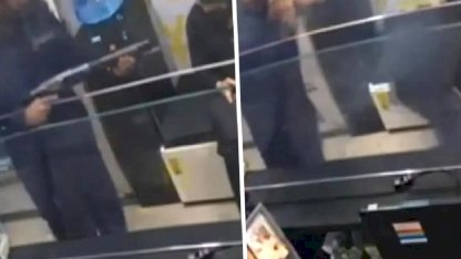 Silahıyla oynayan güvenlik görevlisi müşteriyi kazara vurdu