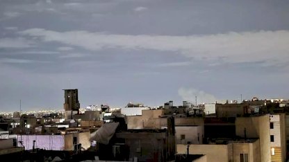 Tahran'da Patlamalar: Elektrik Kesildi