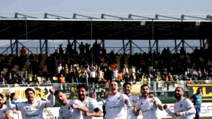 TFF 2. Lig: Aliağa FK: 3 Arnavutköy Belediyespor: 0