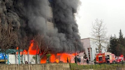 Trabzon’da fındık fabrikası deposunda yangın
