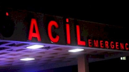 Uşak'ta bıçaklı kavga: 1'i ağır 2 yaralı