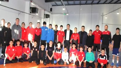 Zara'da Sporculara Destek Ziyareti