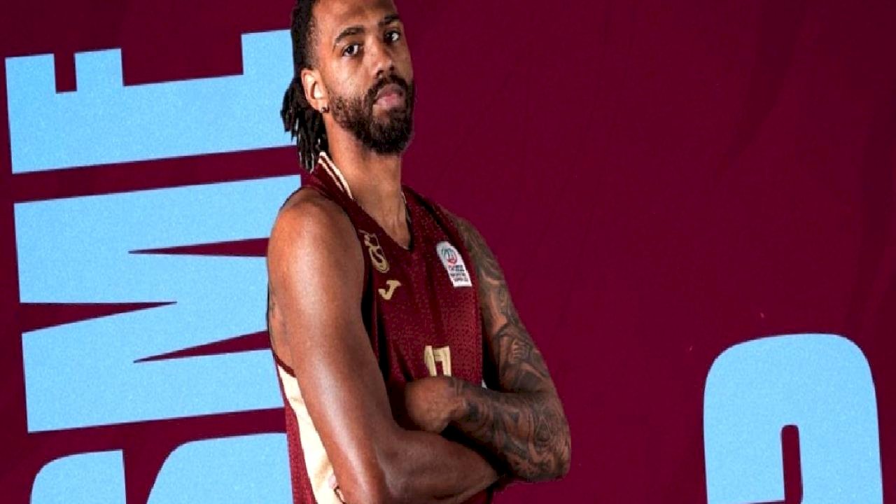 Trabzonspor, Royce Dewayne'nin sözleşmesini uzattı