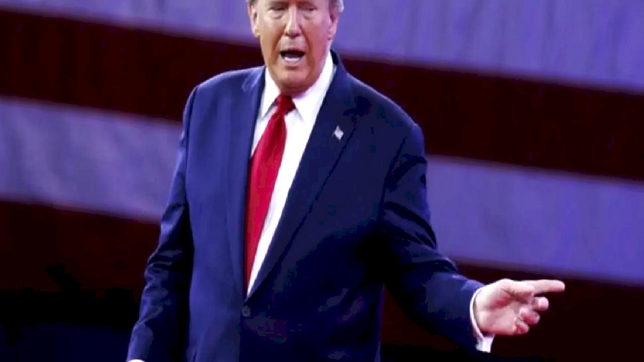 Trump, İran'ın USS Lincoln'e Saldırısını Yalanladı