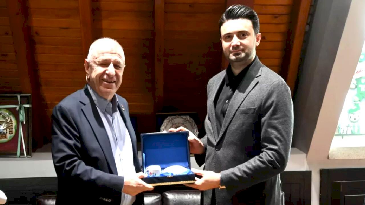 Ümit Özdağ'dan İran'dan Olacak Göçe Dair Açıklamalar