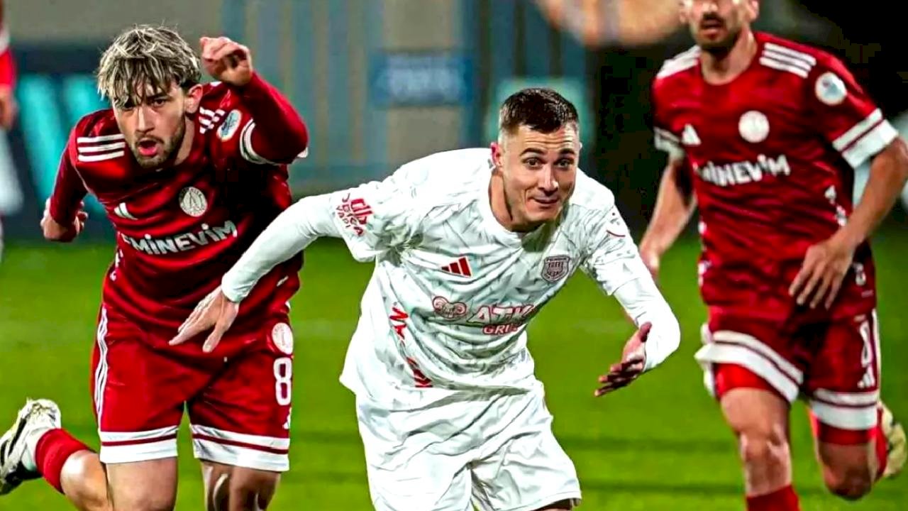 Ümraniyespor ve Pendikspor Golsüz Berabere