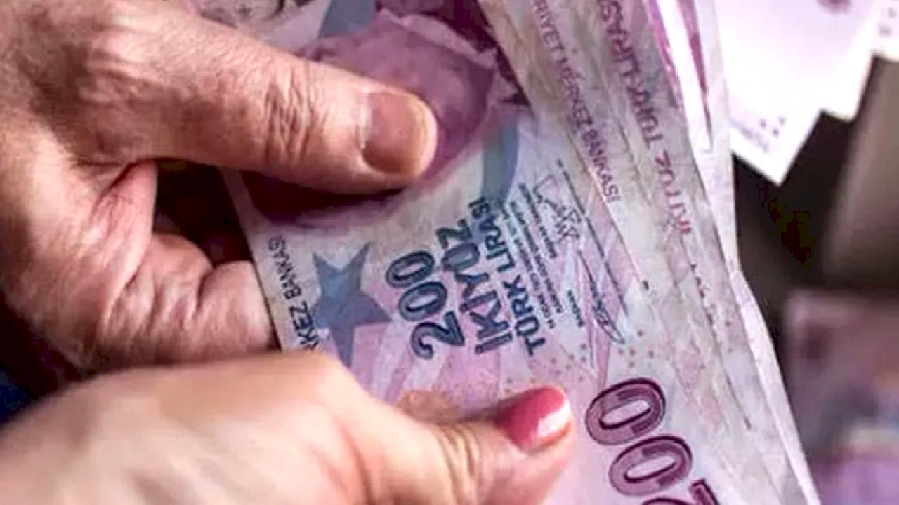 Yaşlı ve engelli aylıkları hesaplarda