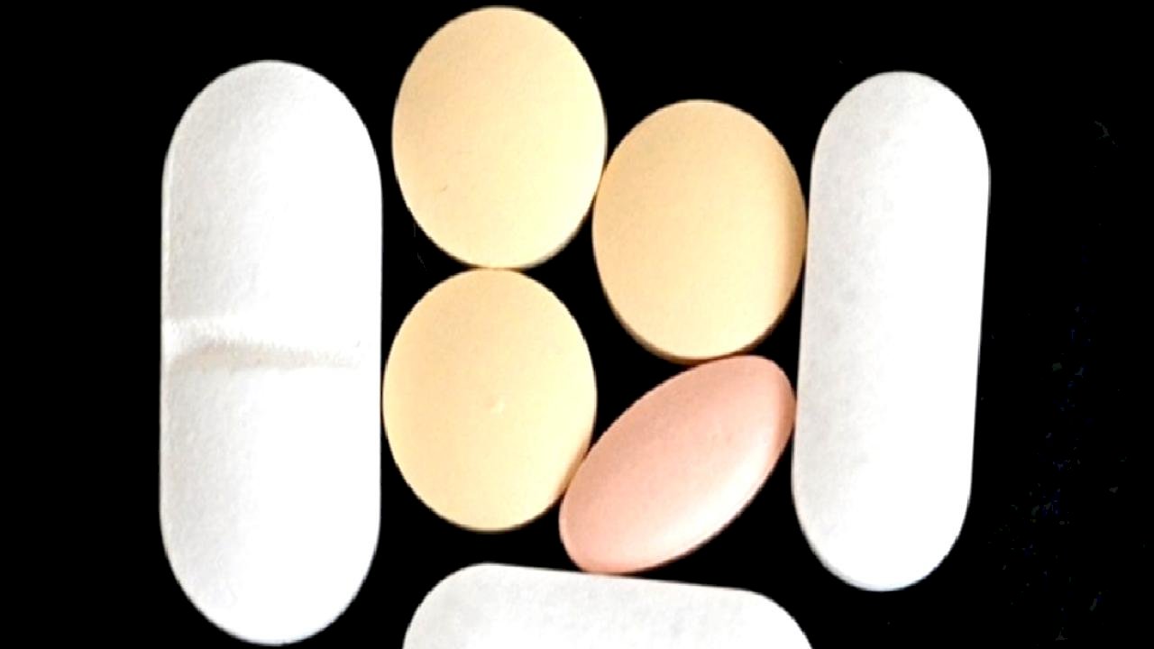 ABD'den bazı ilaçlara yüzde 100 gümrük vergisi