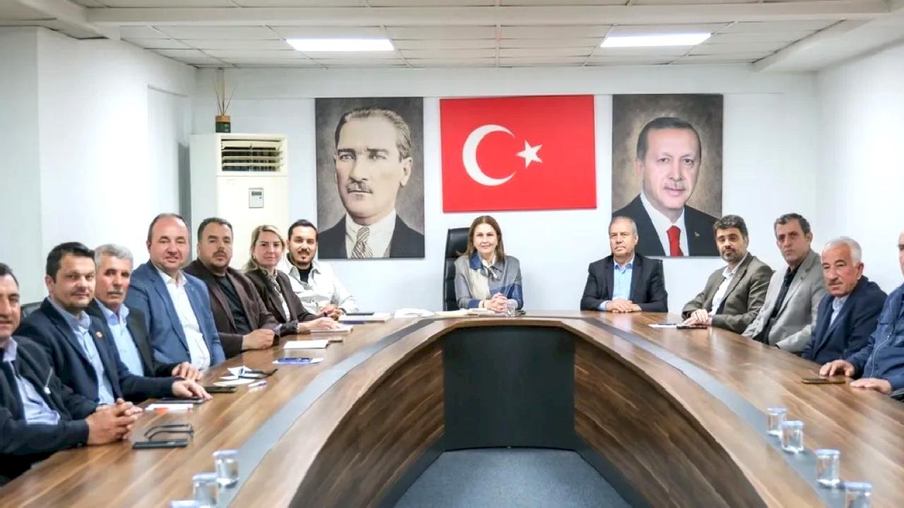 AK Parti Edirne’de yol haritasını belirledi