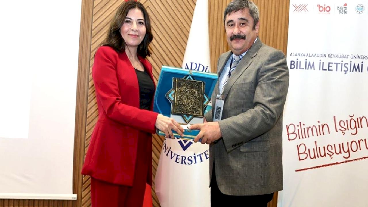 ALKÜ'de Sektör-Öğrenci Buluşması