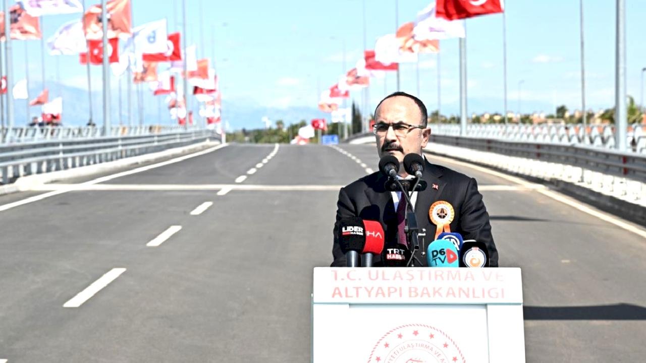 Antalya'da Yeni Kavşak Açılışı