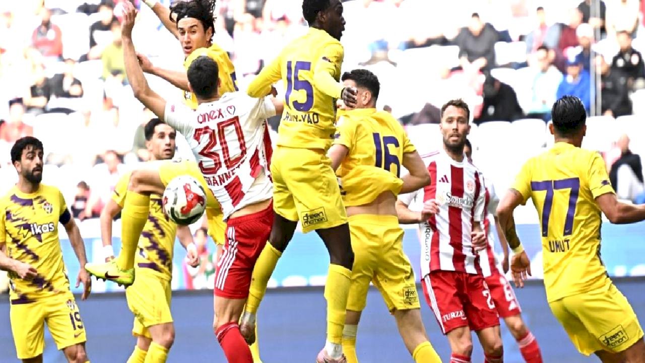 Antalyaspor'dan Değerli 3 Puan