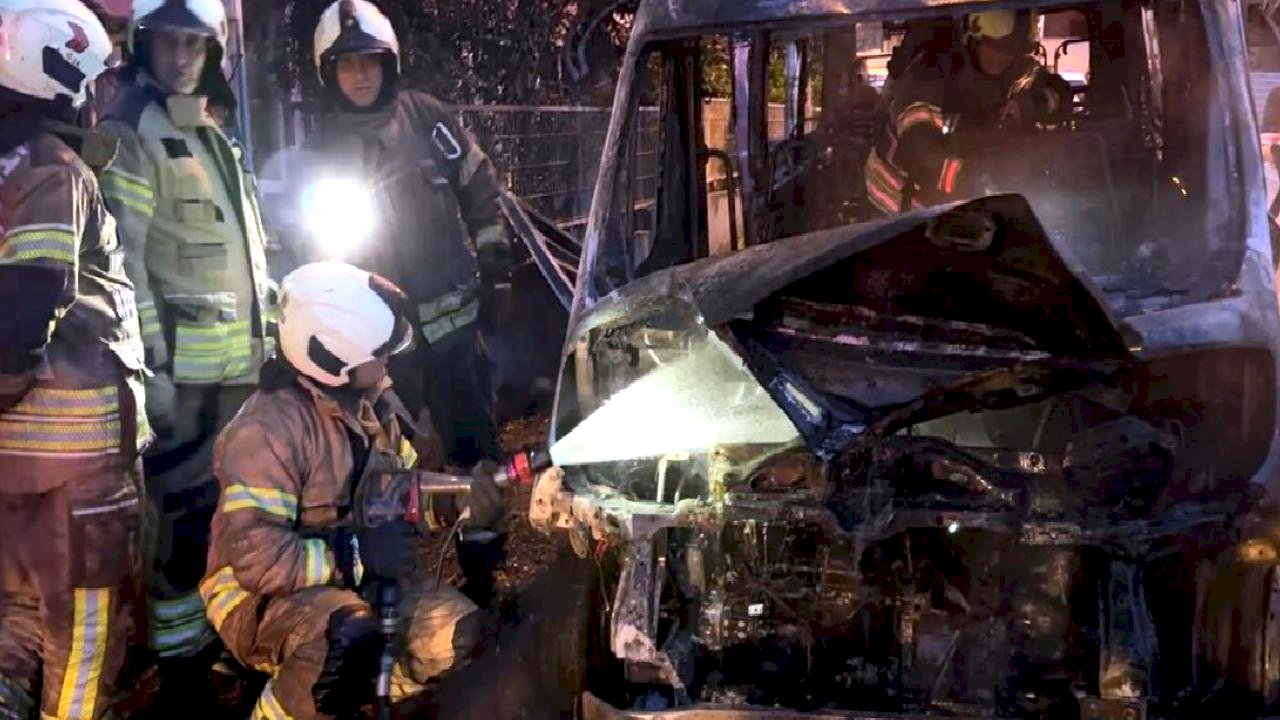 Avcılar'da Minibüs Yangını